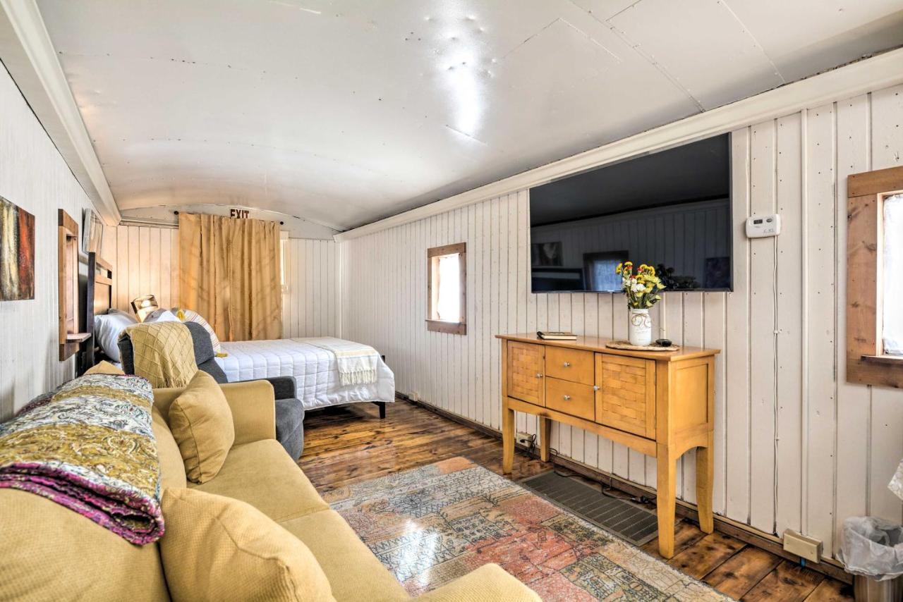 Unique Joplin Gem Converted Train Car Studio Exteriér fotografie